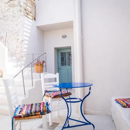 Апартаменты Apellou House *