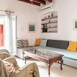 Apellou House *